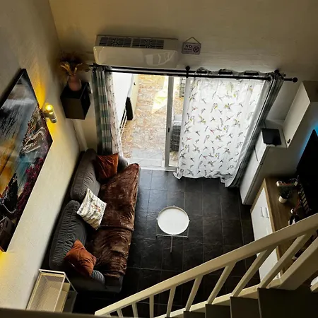 Casa Crown Maisonette Mit 2 Schlafzimmern Und Poolblick *